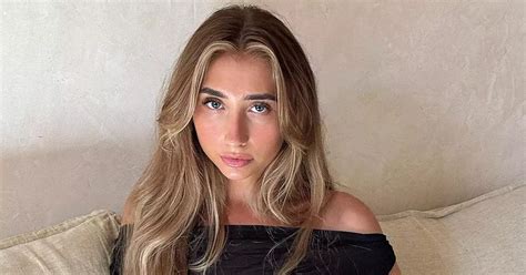 Many want OnlyFans banned as Lily Phillips sobs after sleeping。